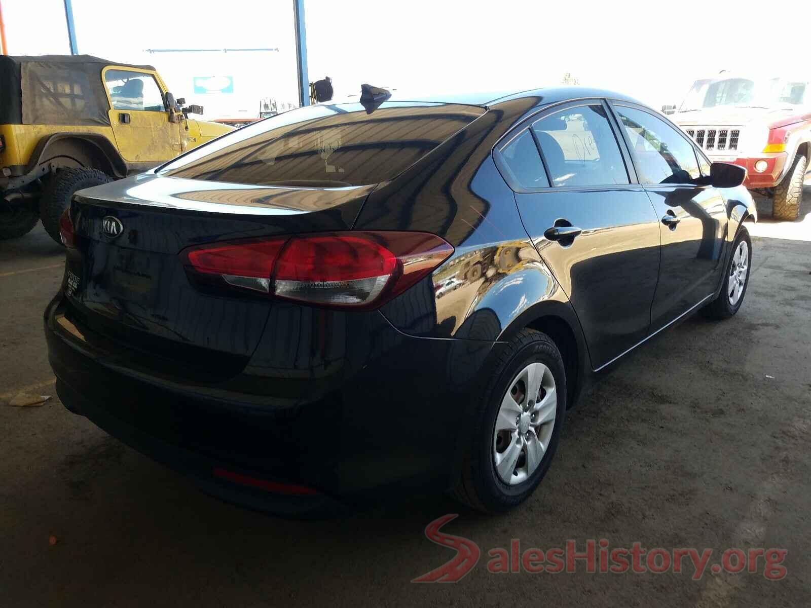 3KPFL4A77JE164861 2018 KIA FORTE