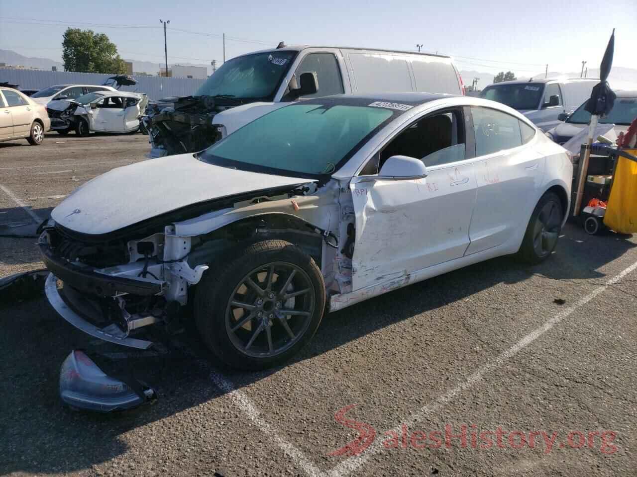 5YJ3E1EAXKF485371 2019 TESLA MODEL 3