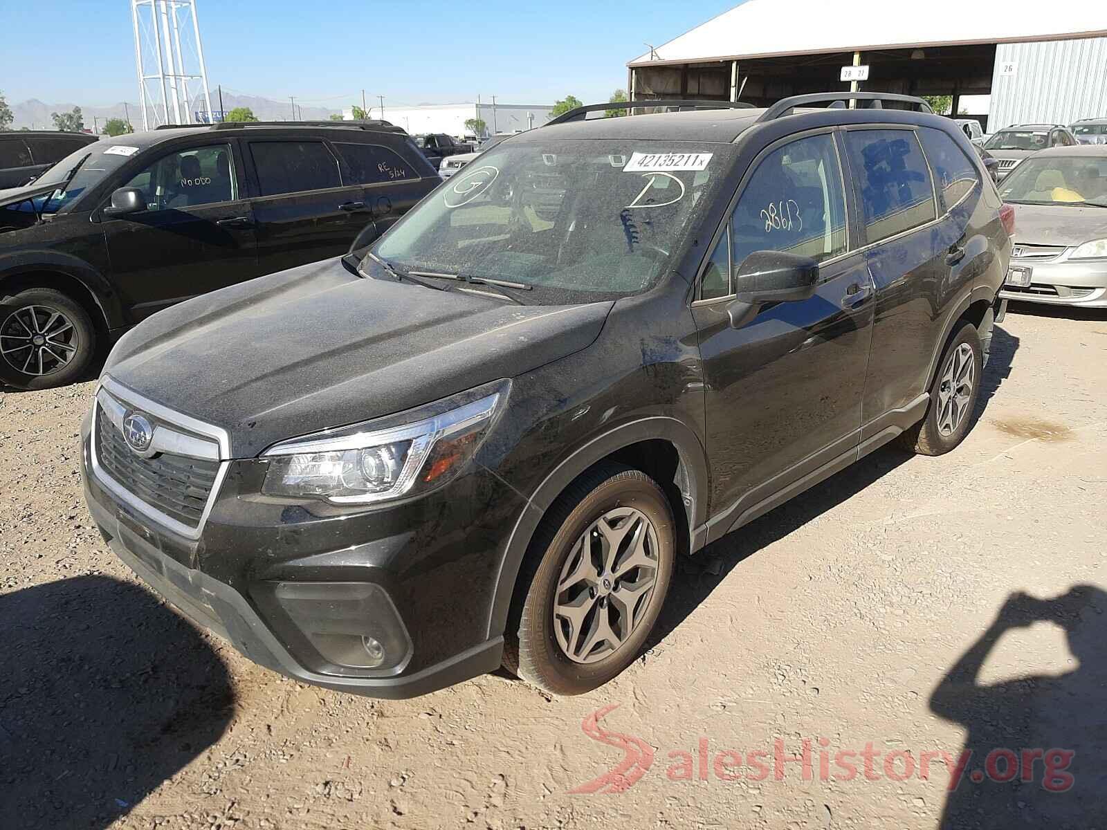 JF2SKAEC7KH526160 2019 SUBARU FORESTER