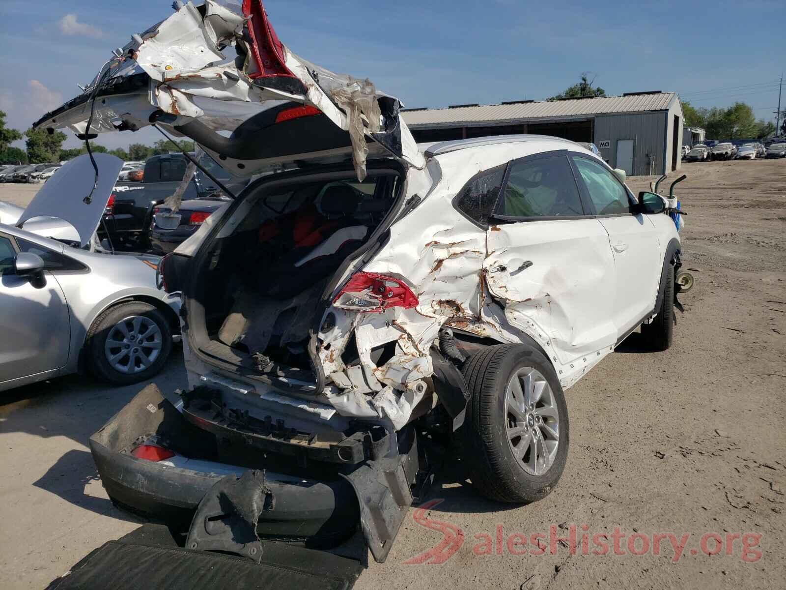 KM8J33A47JU693072 2018 HYUNDAI TUCSON