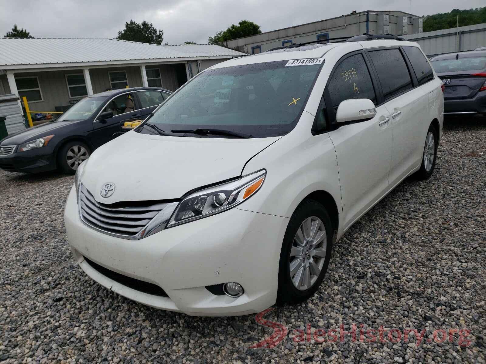 5TDYZ3DC6HS899776 2017 TOYOTA SIENNA