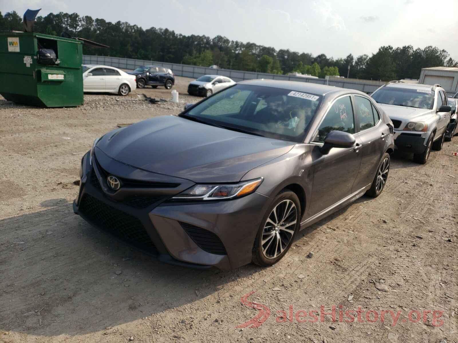 4T1B11HK9KU722320 2019 TOYOTA CAMRY