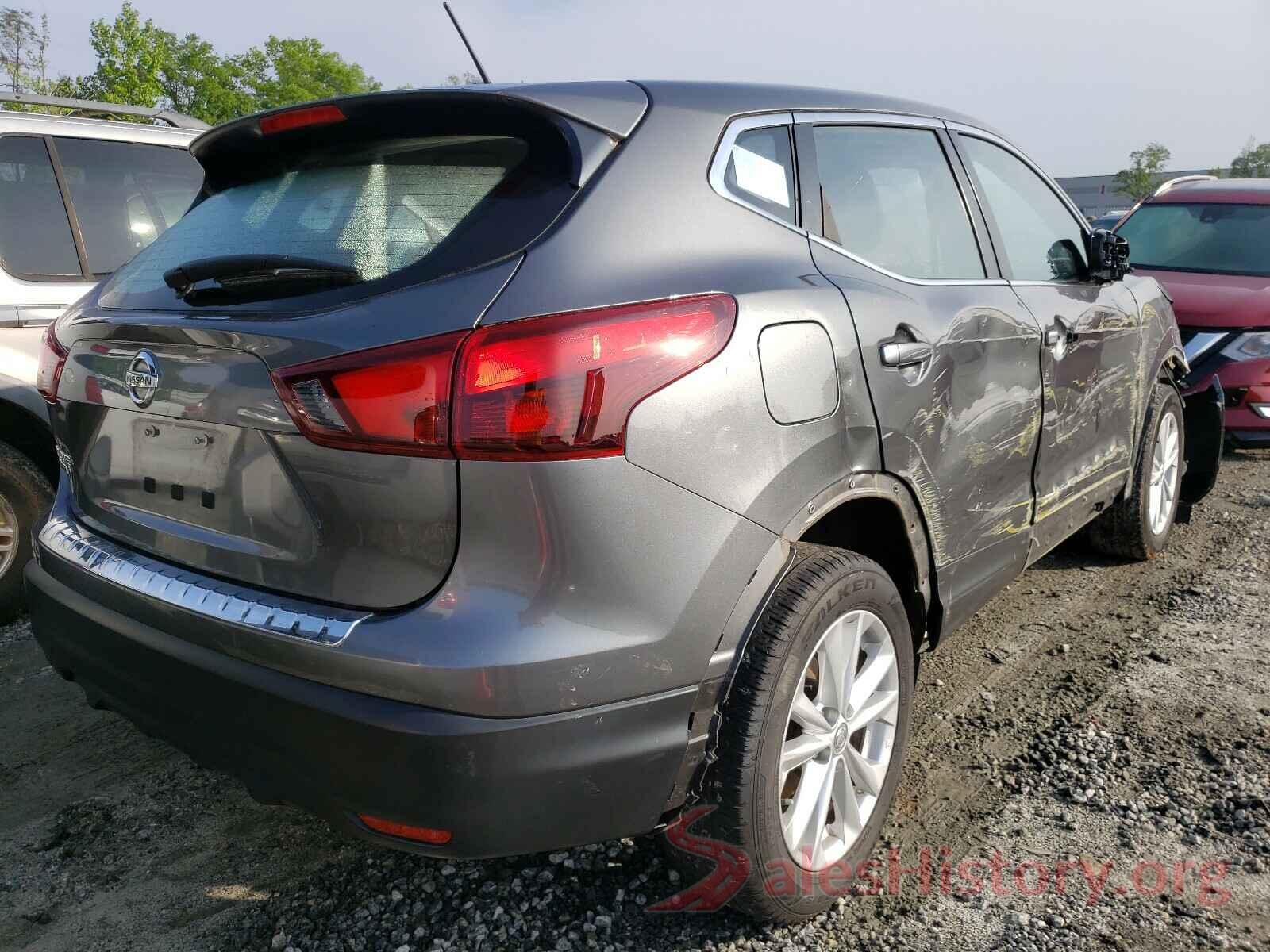 JN1BJ1CP4JW108594 2018 NISSAN ROGUE