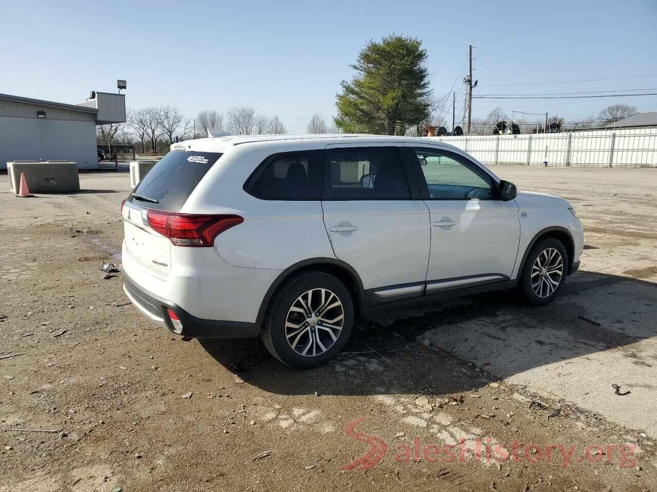 JA4AD2A3XHZ066876 2017 MITSUBISHI OUTLANDER