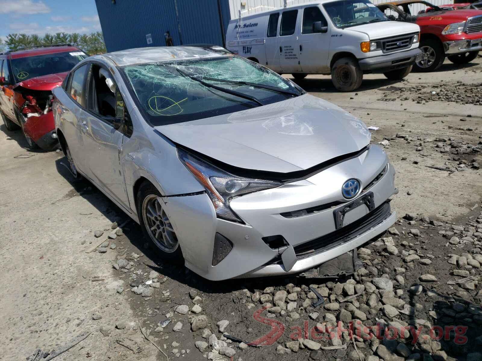 JTDKBRFU3J3070030 2018 TOYOTA PRIUS