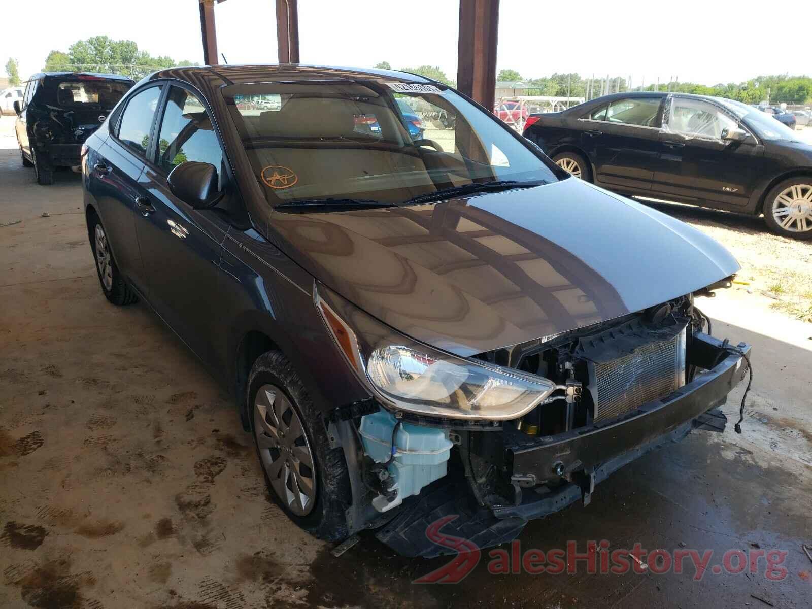 3KPC24A31JE010696 2018 HYUNDAI ACCENT