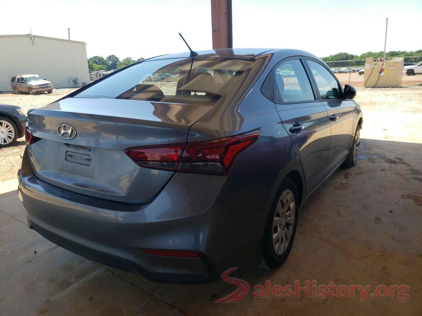 3KPC24A31JE010696 2018 HYUNDAI ACCENT