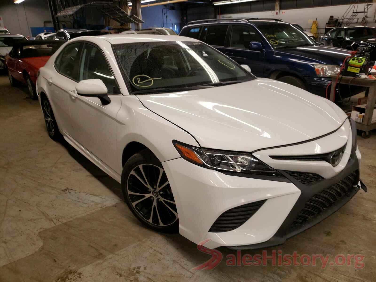 4T1B11HK6KU721786 2019 TOYOTA CAMRY