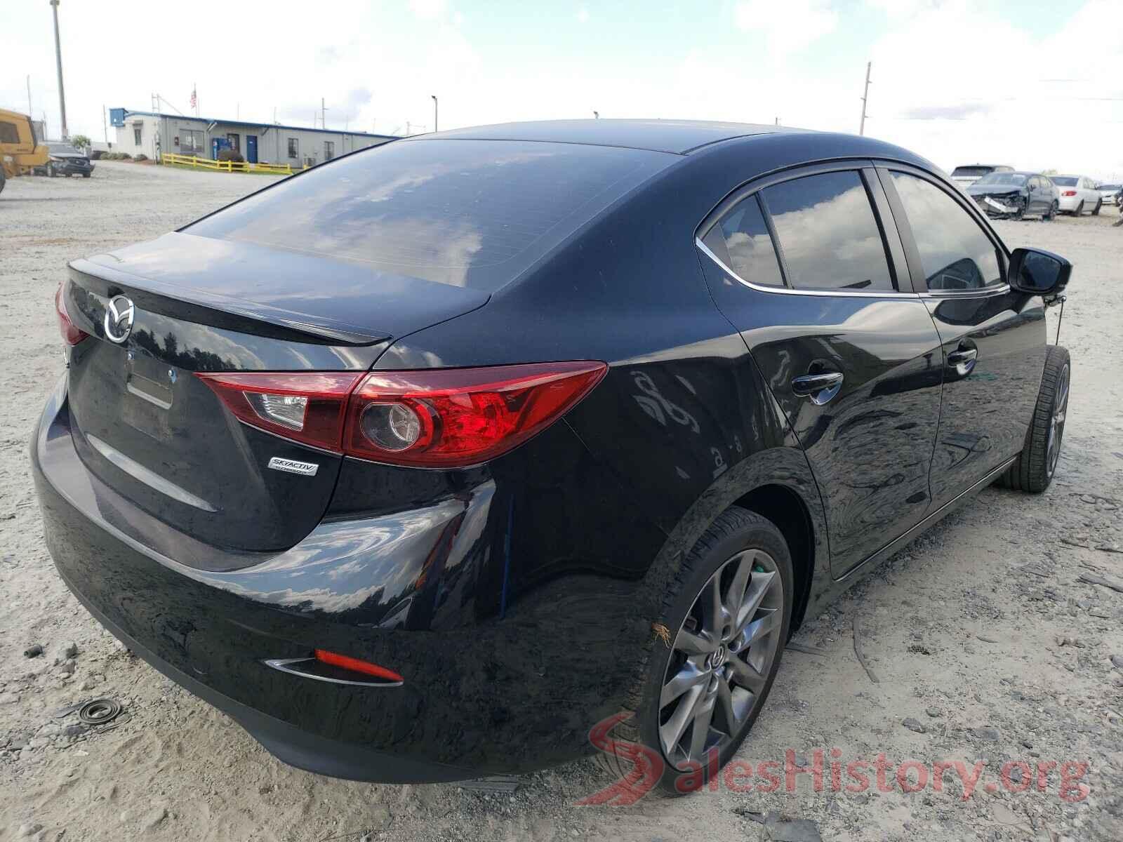 3MZBN1V33JM250833 2018 MAZDA 3