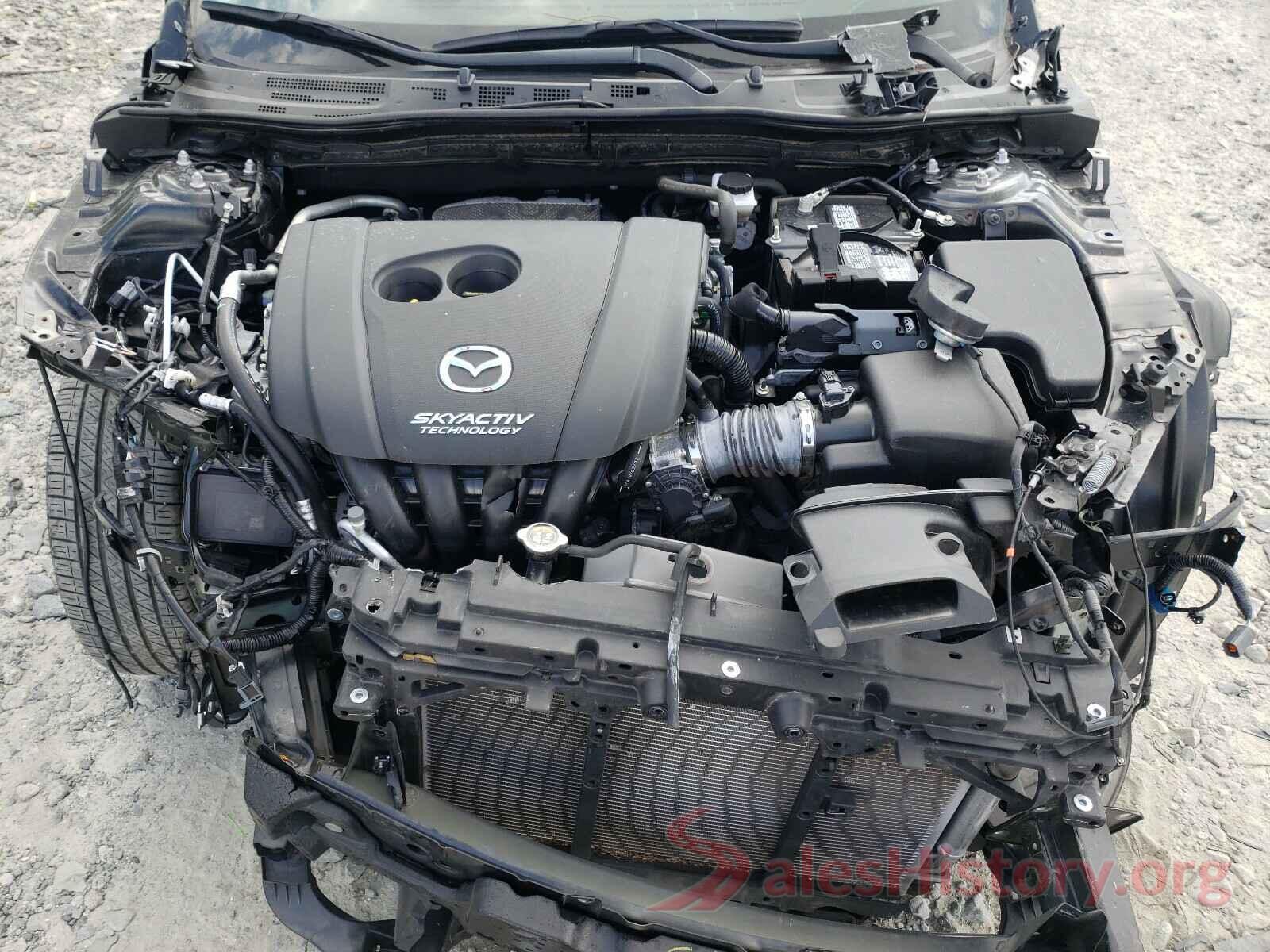 3MZBN1V33JM250833 2018 MAZDA 3