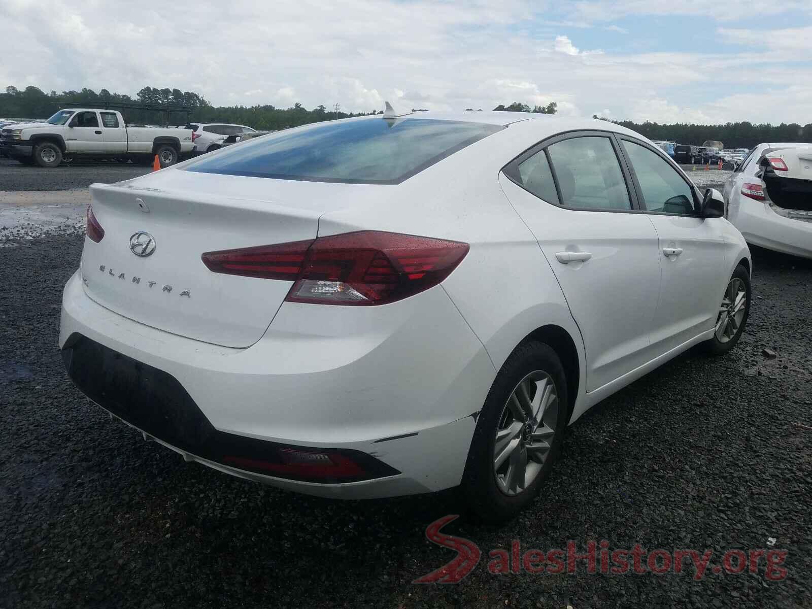 5NPD84LF3KH425946 2019 HYUNDAI ELANTRA