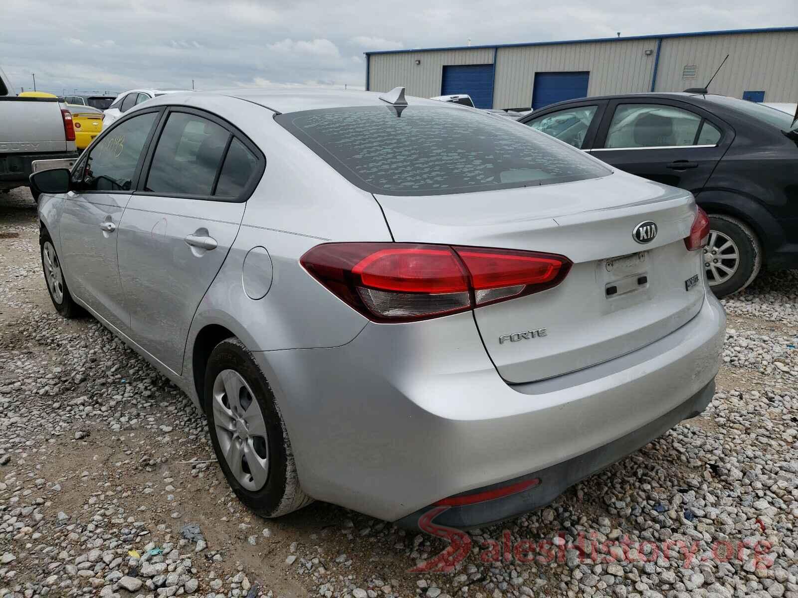 3KPFK4A71JE272069 2018 KIA FORTE