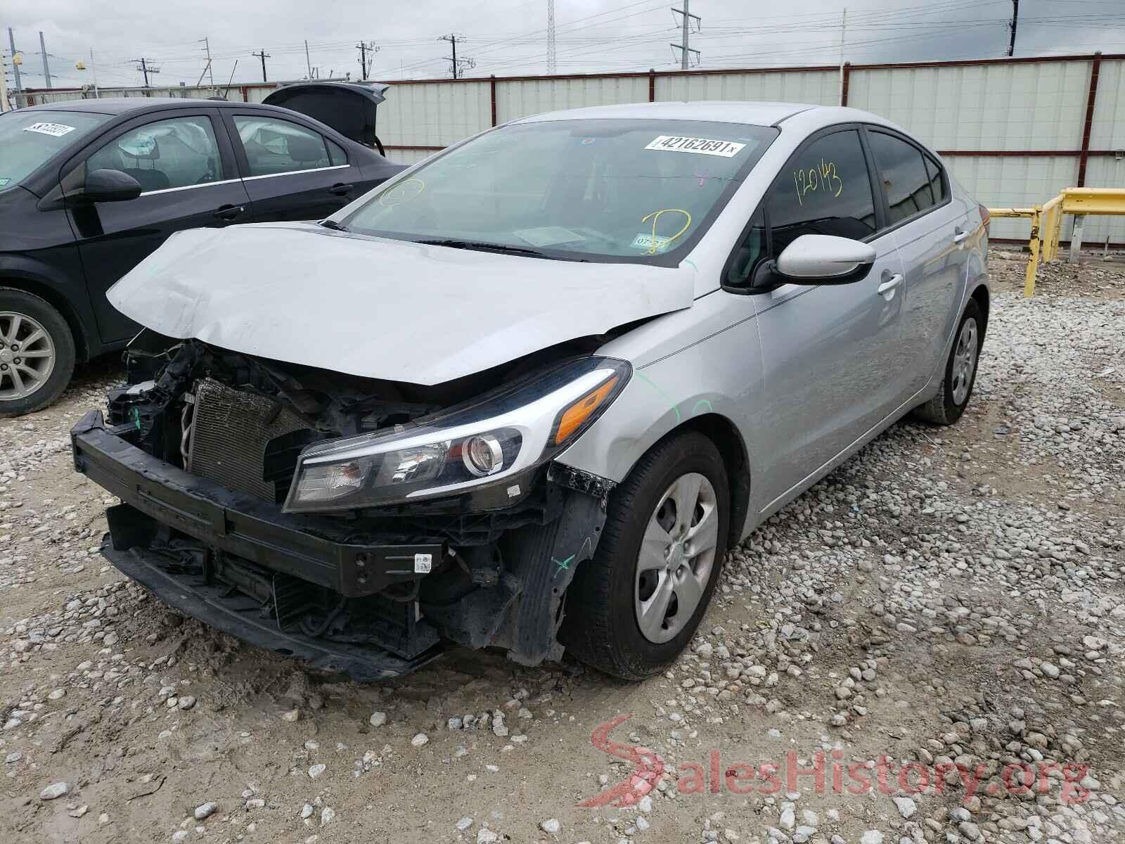 3KPFK4A71JE272069 2018 KIA FORTE