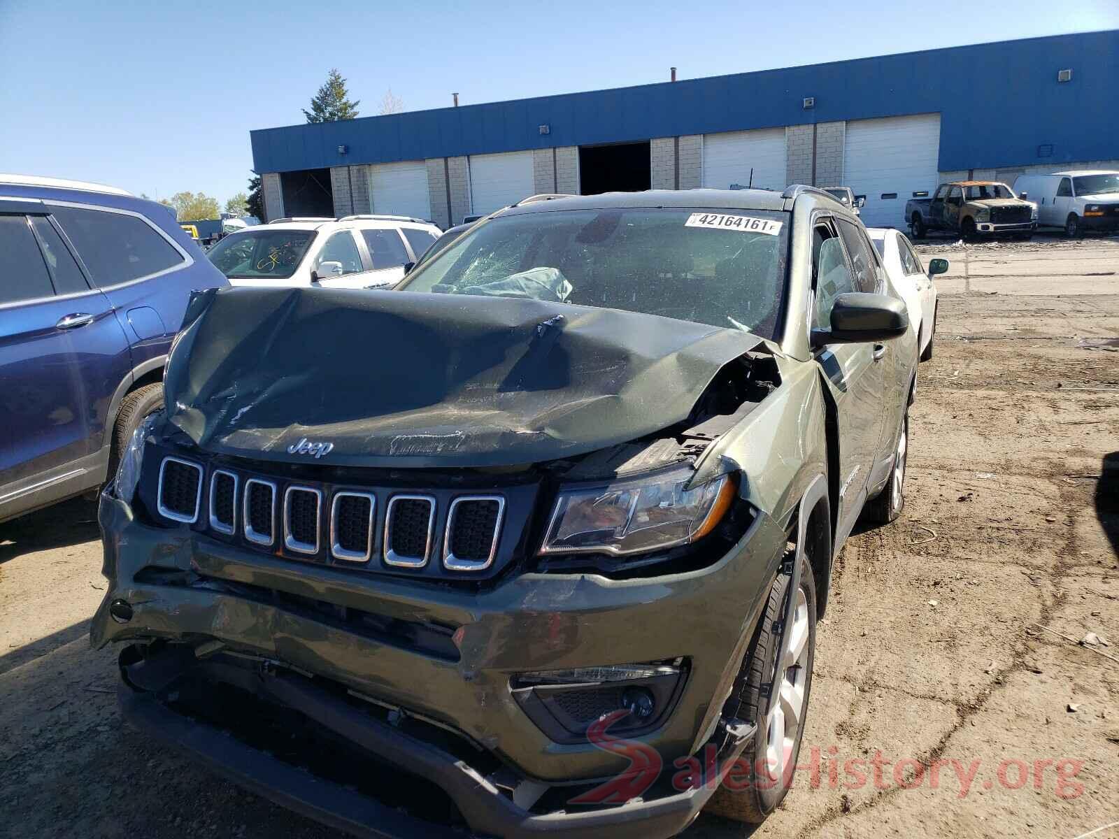 3C4NJDBB1JT131404 2018 JEEP COMPASS