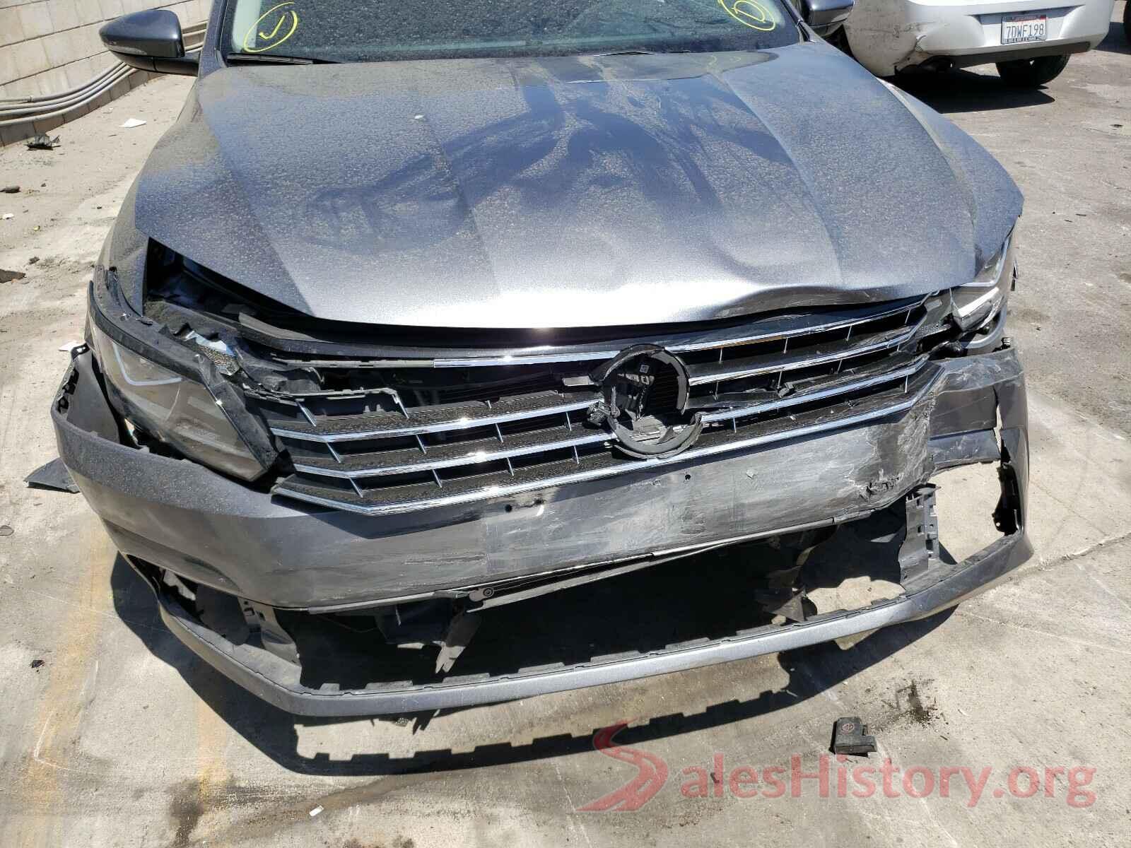 1VWAT7A3XHC068617 2017 VOLKSWAGEN PASSAT