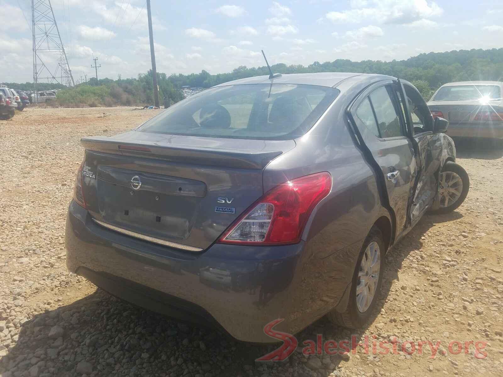 3N1CN7AP5JL801114 2018 NISSAN VERSA