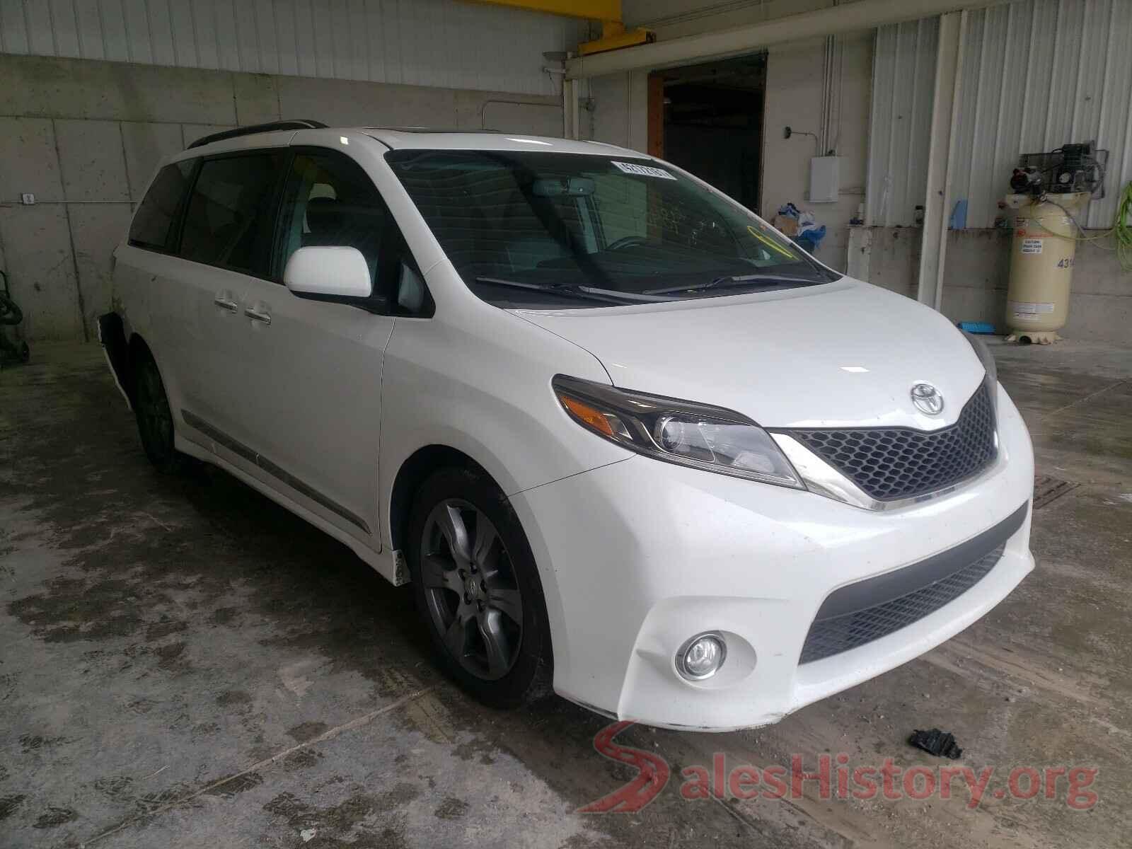 5TDXZ3DC5HS786817 2017 TOYOTA SIENNA