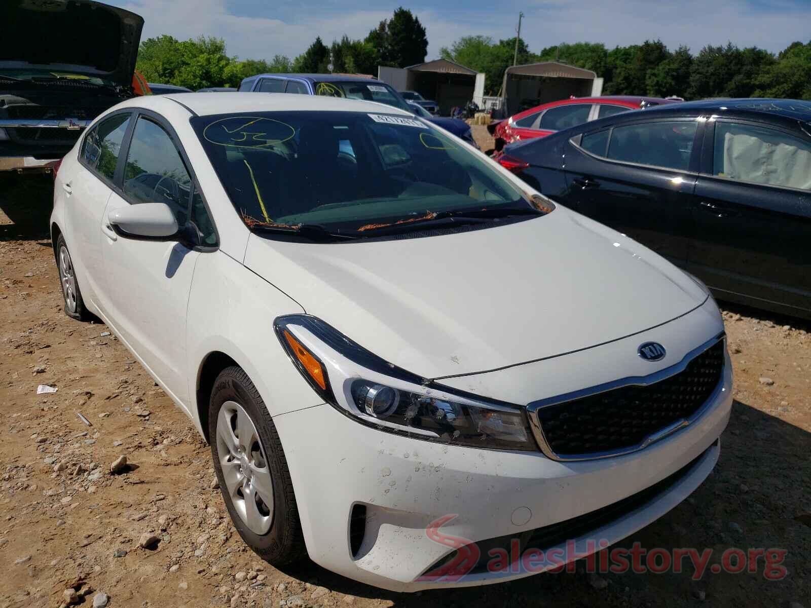 3KPFK4A76HE100551 2017 KIA FORTE