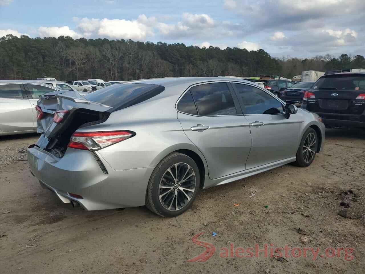 4T1B11HK6JU086941 2018 TOYOTA CAMRY