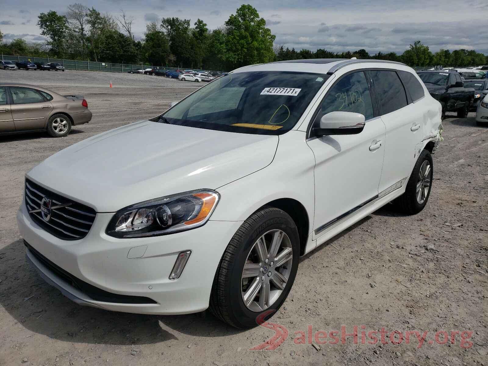 YV440MDU3H2059384 2017 VOLVO XC60