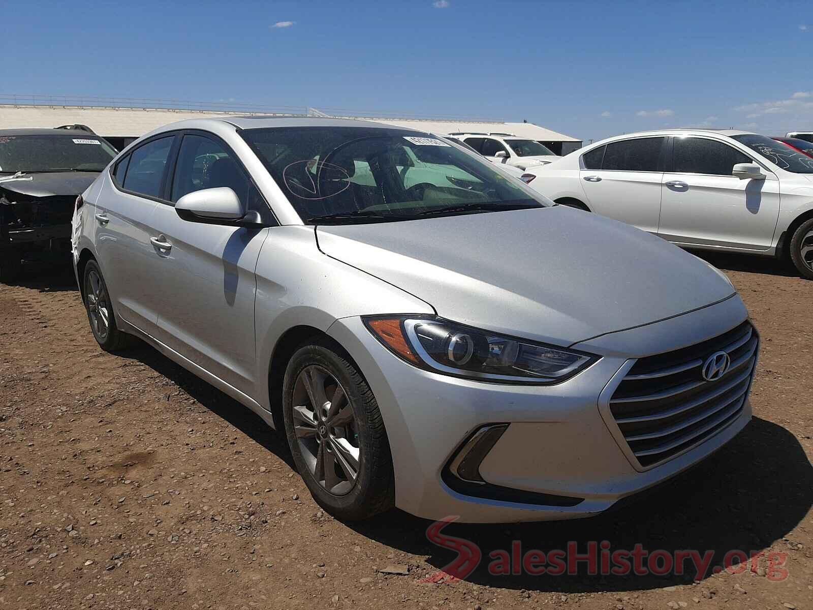 5NPD84LFXHH136698 2017 HYUNDAI ELANTRA