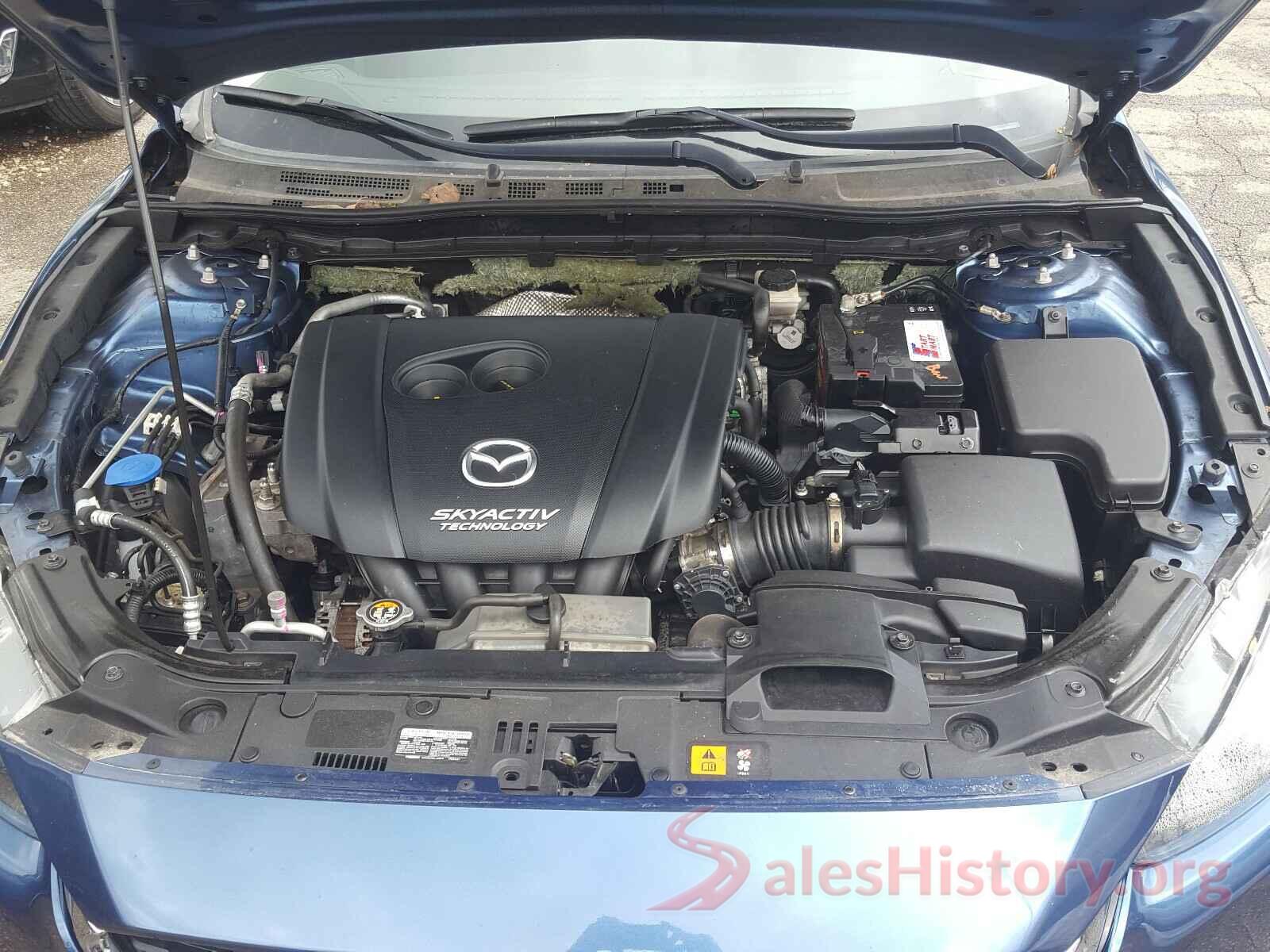 3MZBN1U73JM169013 2018 MAZDA 3