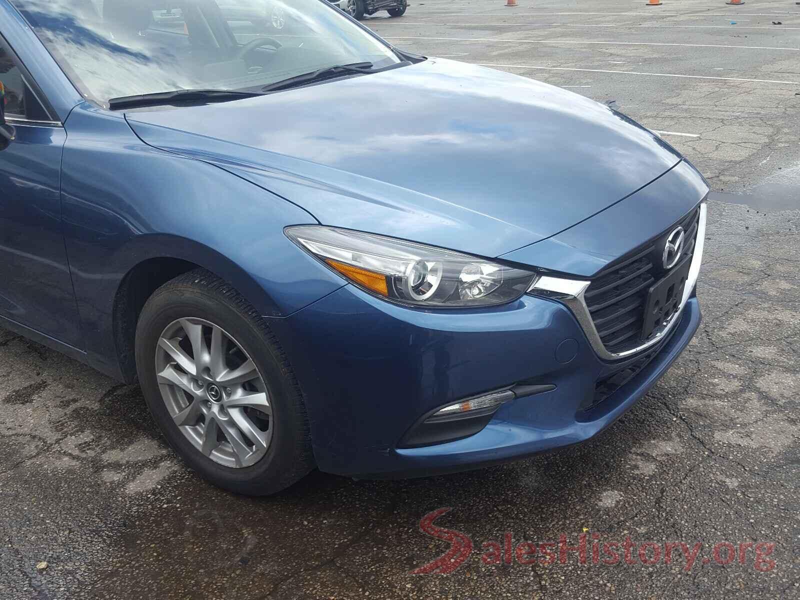 3MZBN1U73JM169013 2018 MAZDA 3