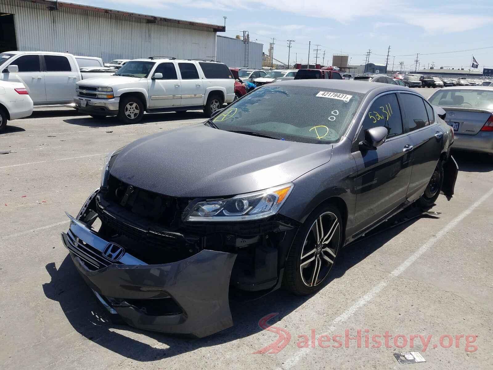 1HGCR2F16HA137661 2017 HONDA ACCORD