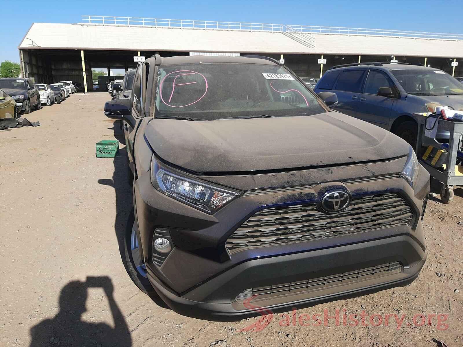 2T3W1RFV9MW140192 2021 TOYOTA RAV4