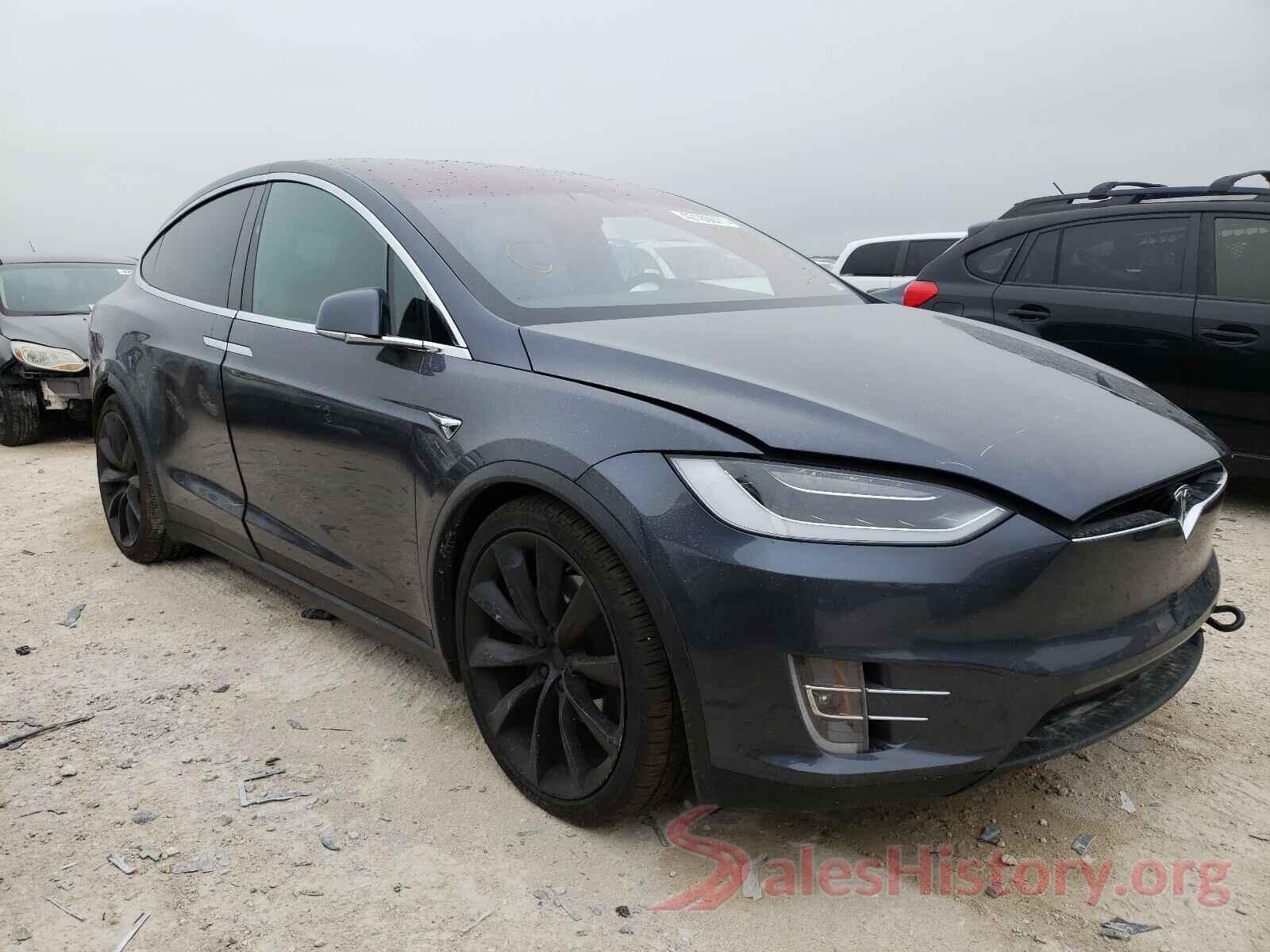 5YJXCBE23JF127324 2018 TESLA MODEL X