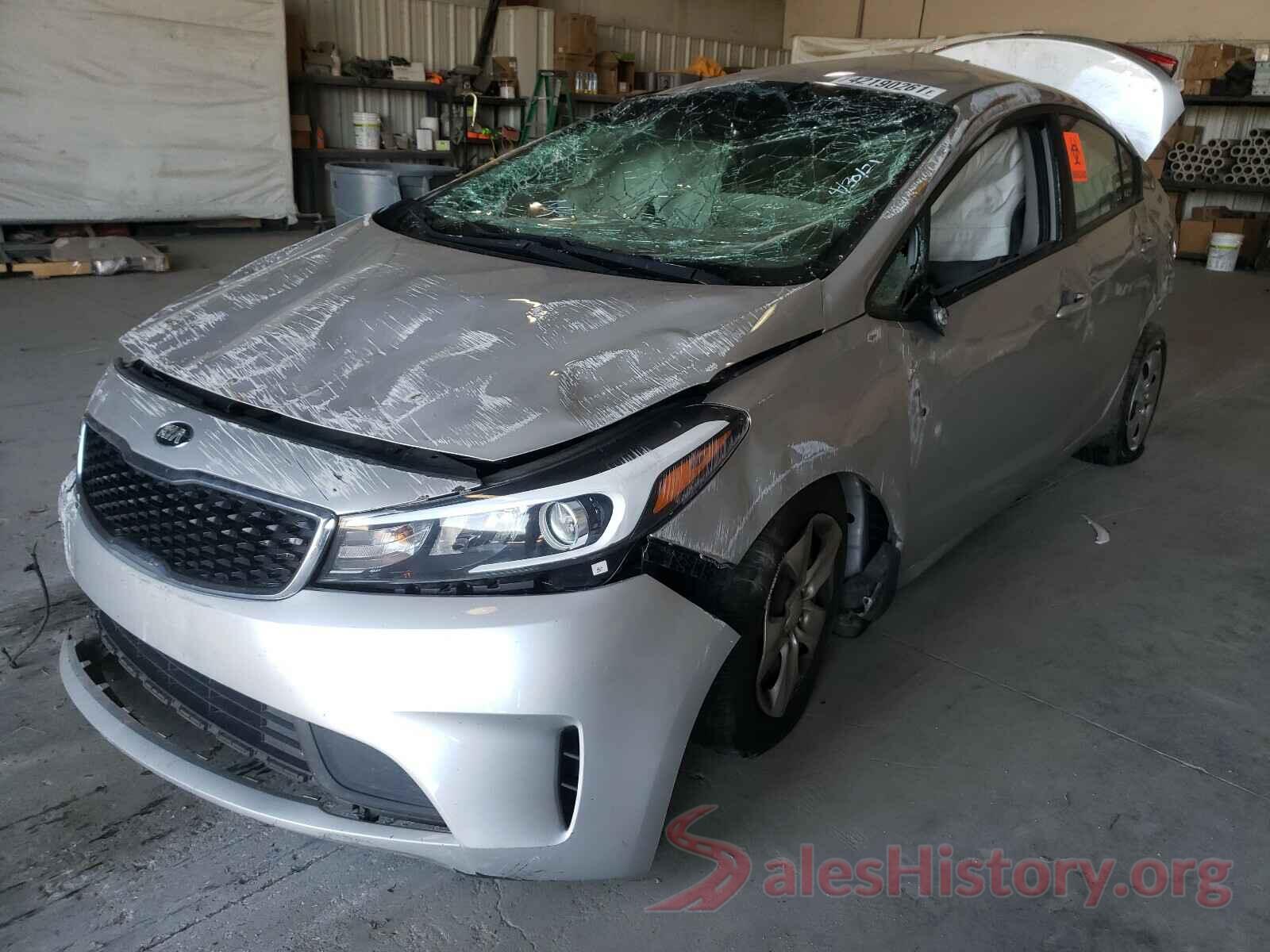 3KPFK4A72JE269410 2018 KIA FORTE