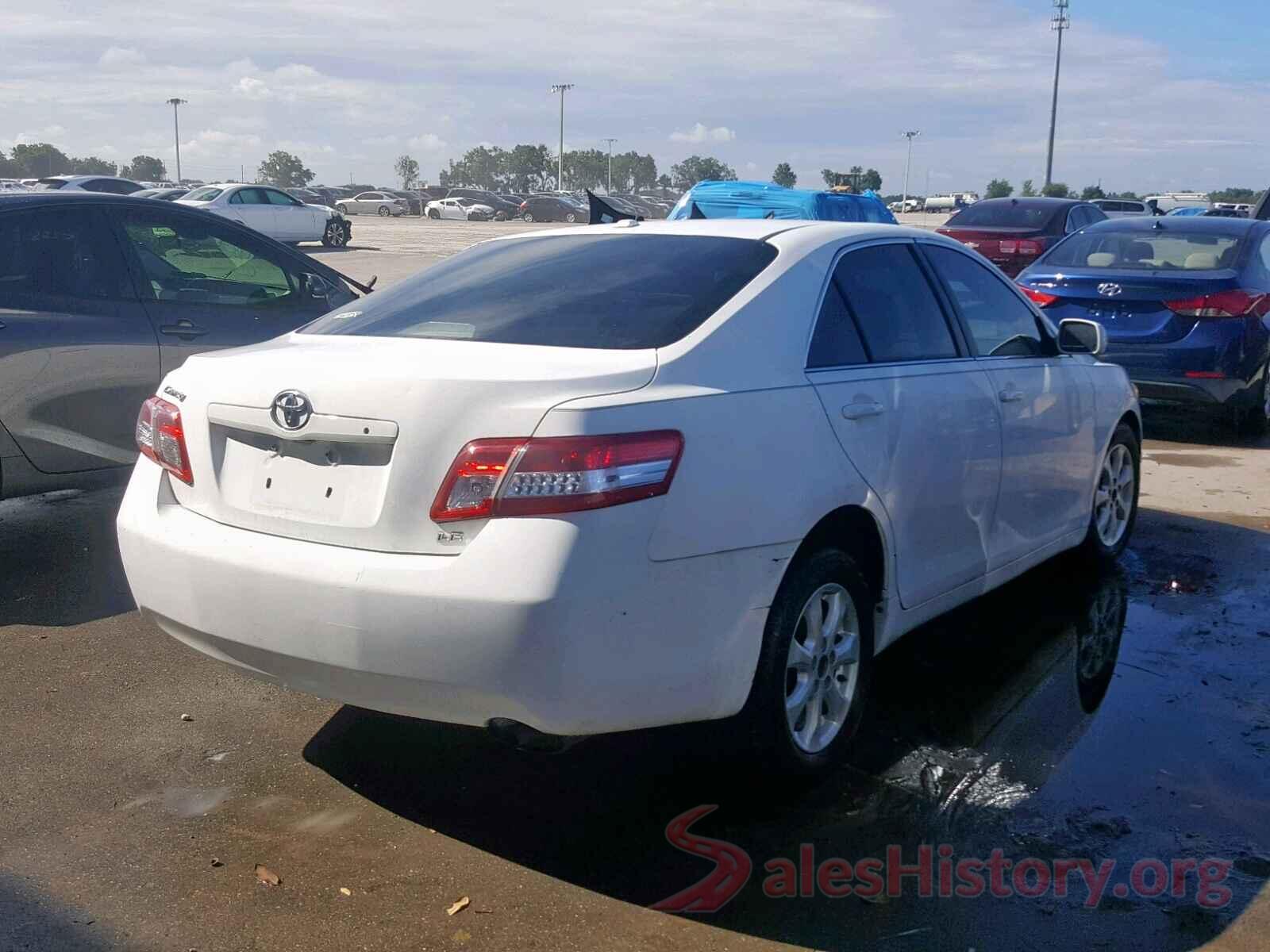 4T1BF3EK0BU657262 2011 TOYOTA CAMRY BASE