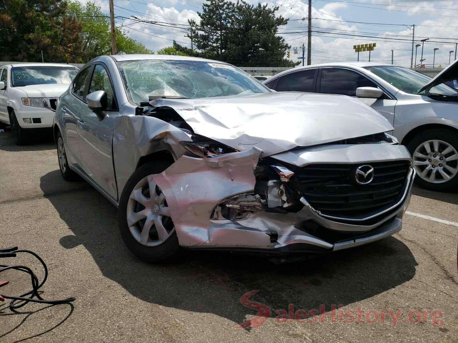 JM1BN1U71H1116174 2017 MAZDA 3