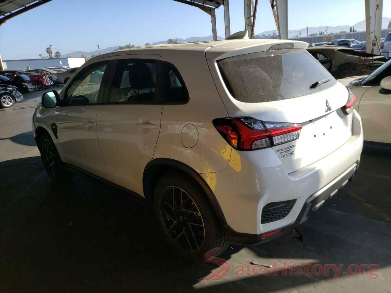 JA4AP3AU3LU001489 2020 MITSUBISHI OUTLANDER