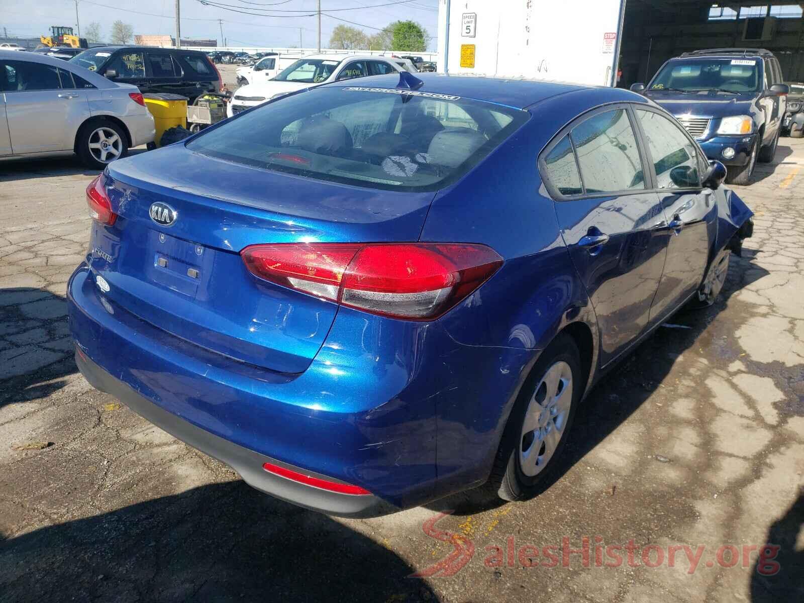 3KPFK4A78HE125354 2017 KIA FORTE