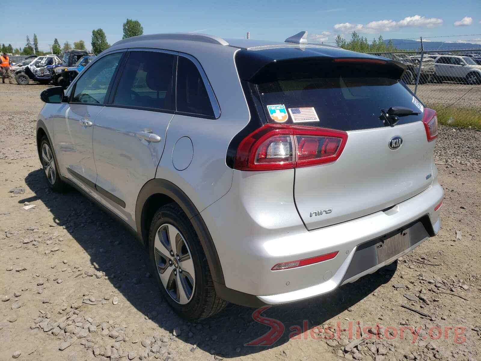 KNDCE3LC5J5127241 2018 KIA NIRO