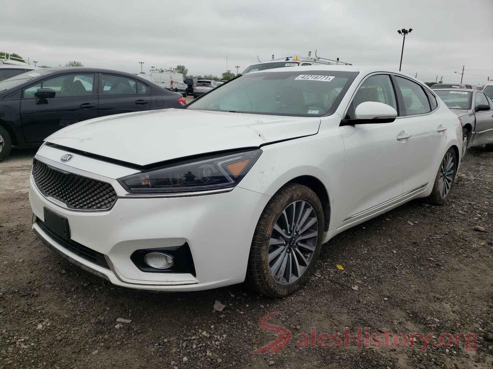 KNALC4J11H5072985 2017 KIA CADENZA