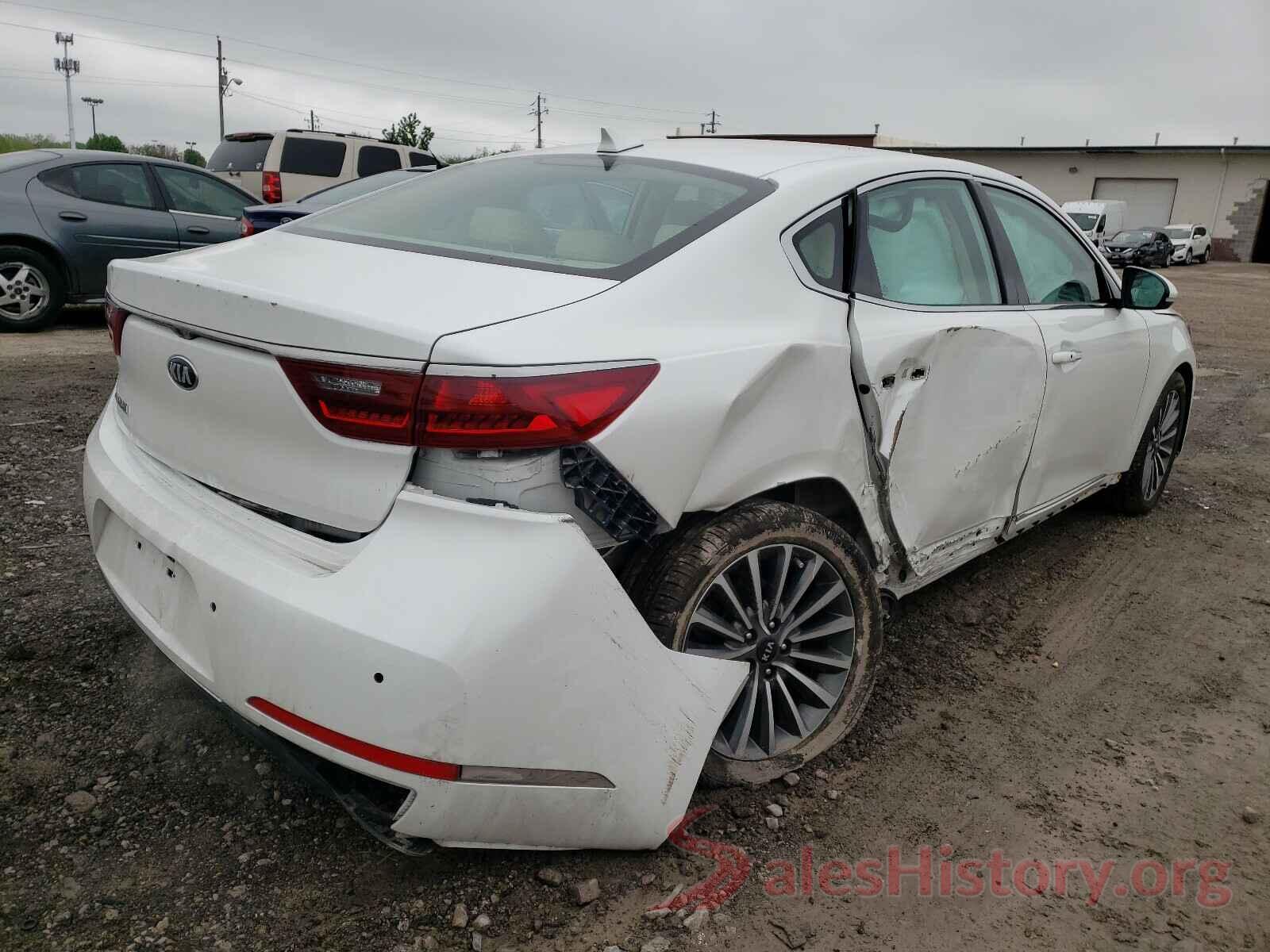 KNALC4J11H5072985 2017 KIA CADENZA