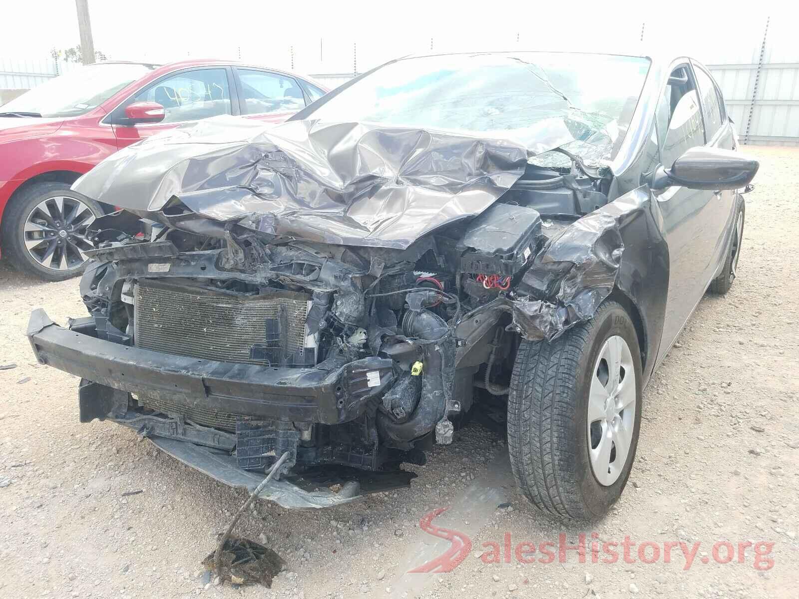 3KPFK4A7XHE161305 2017 KIA FORTE