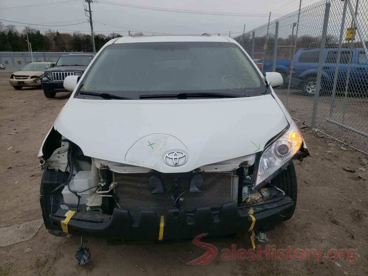 5TDYK3DC2FS594521 2015 TOYOTA SIENNA