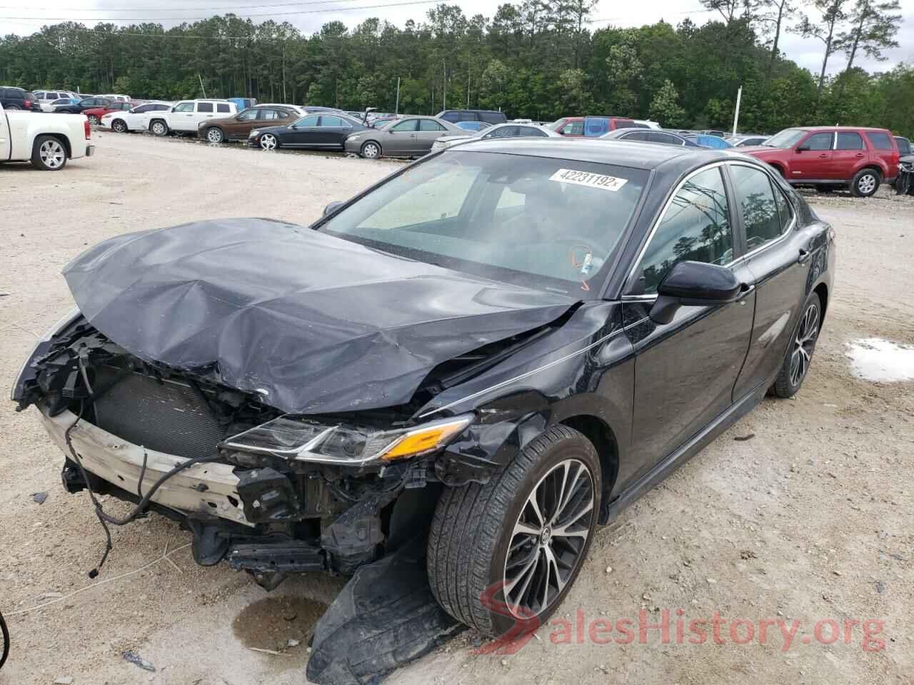 4T1B11HK8JU560016 2018 TOYOTA CAMRY