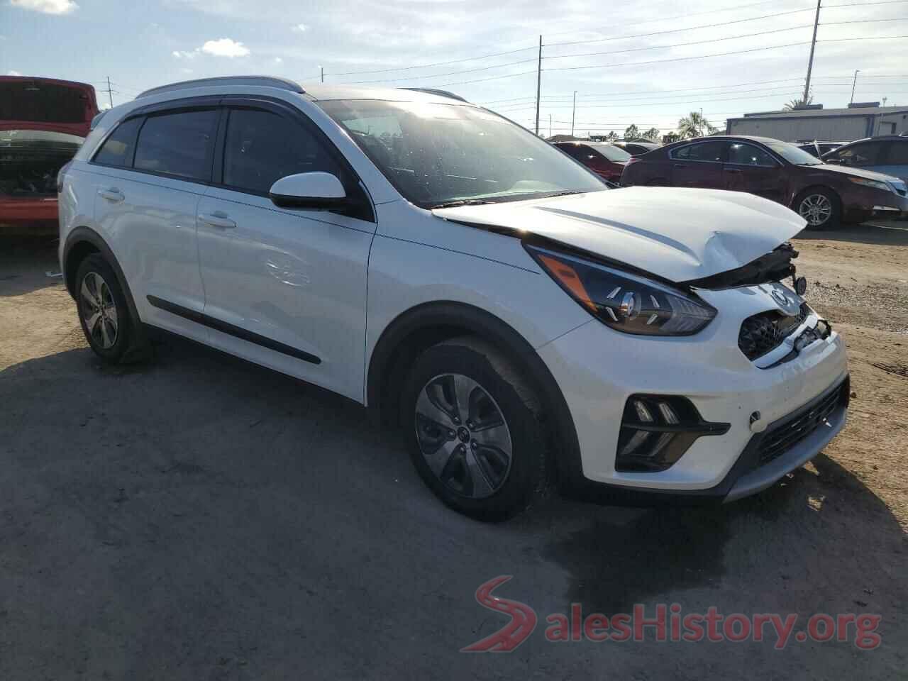 KNDCB3LC5L5368597 2020 KIA NIRO