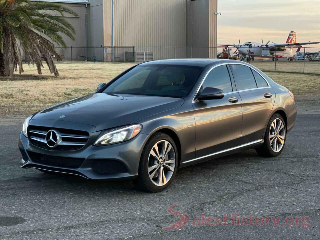 55SWF4HB1JU239385 2018 MERCEDES-BENZ C CLASS