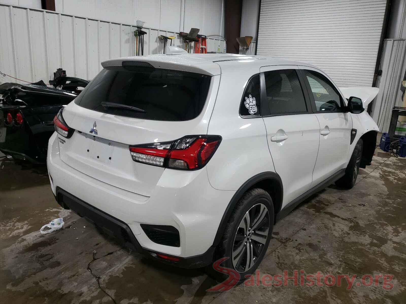 JA4AP3AU8LU010947 2020 MITSUBISHI OUTLANDER