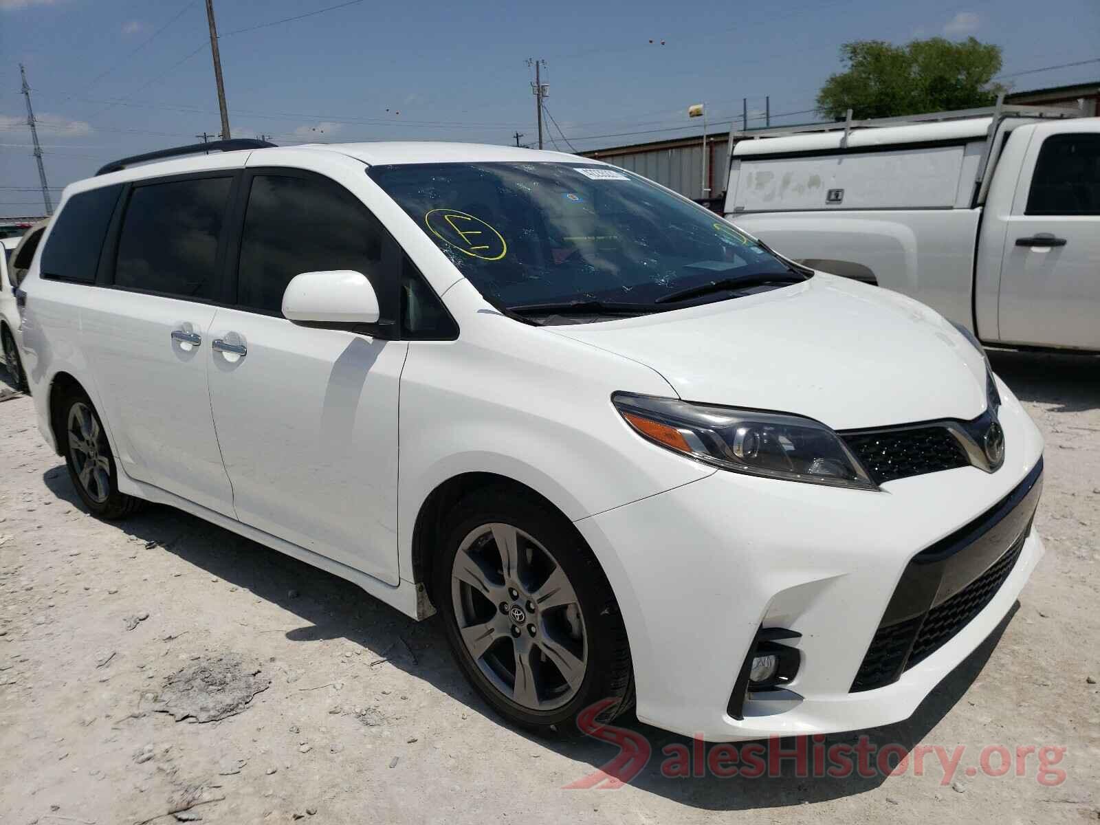 5TDXZ3DC6JS907022 2018 TOYOTA SIENNA