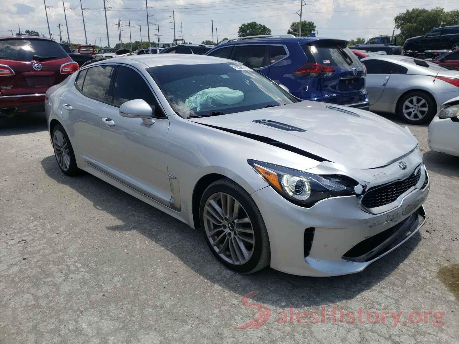 KNAE15LA3J6011090 2018 KIA STINGER