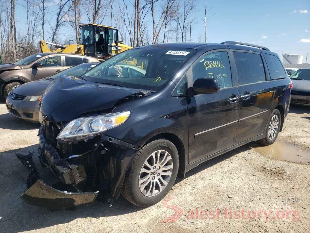 5TDYZ3DC1JS937999 2018 TOYOTA SIENNA