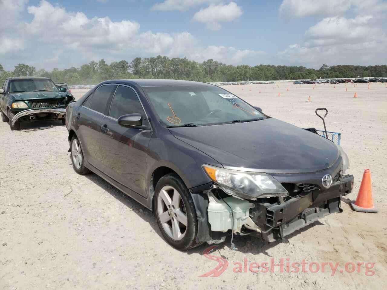 4T1BF1FKXEU394155 2014 TOYOTA CAMRY