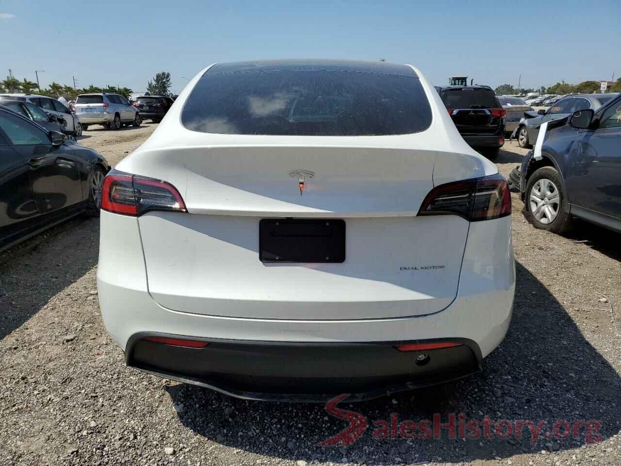 7SAYGDEE0PF613227 2023 TESLA MODEL Y