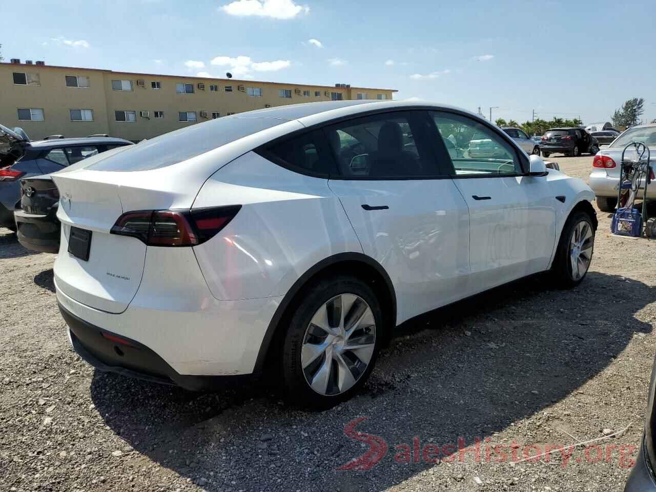 7SAYGDEE0PF613227 2023 TESLA MODEL Y